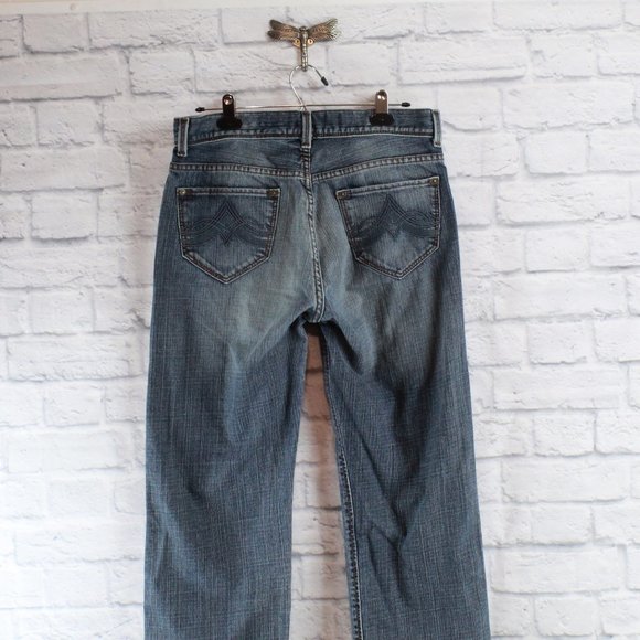 DKNY Jeans Soho Relaxed Distressed Jeans Sz 32x30 - Picture 4 of 8